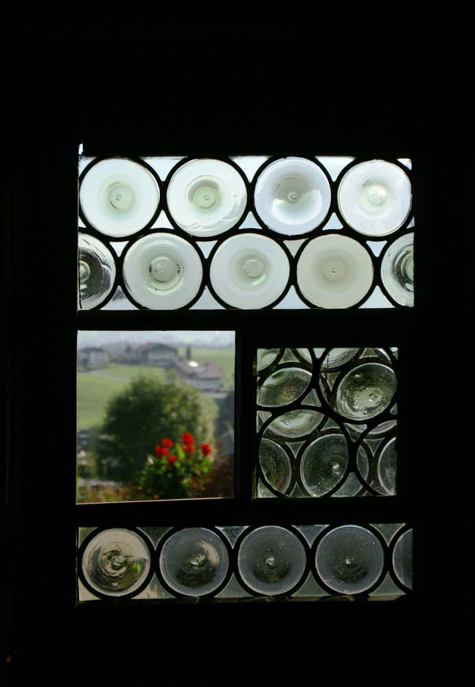 The Evolution of Large Scale Windows Towards Unobstructed, Uninterrupted Views - 10779